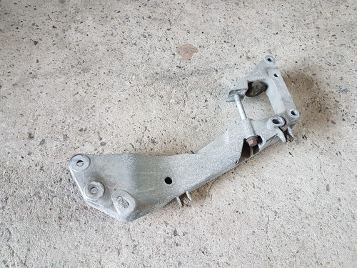 BMW 1er F20 F21 3er F30 F31 LCI Getriebeträger Allrad 6769281