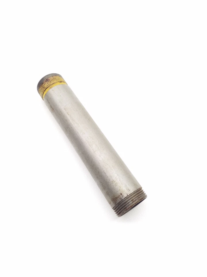 4573938 Tubo de bujía Mopar - Tubo de acero Foto 3 de 3