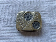 Vintage Spring Loaded Sovereign Coin Holder