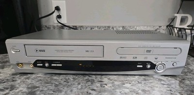 ESA VCR/DVD Combo Player VHS Video Cassette Recorder Vcr Feeds And Eject No Play
