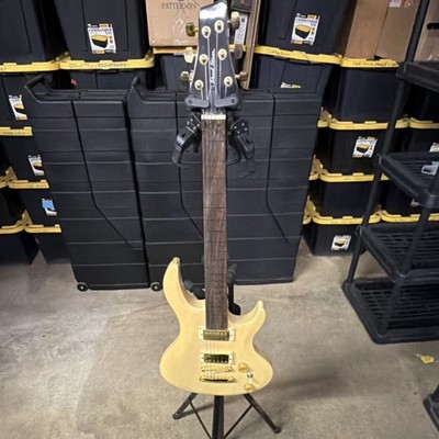 Peal River Fretless Electric Guitar Beige Solid Body 6 String Rig w/ Gig Bag