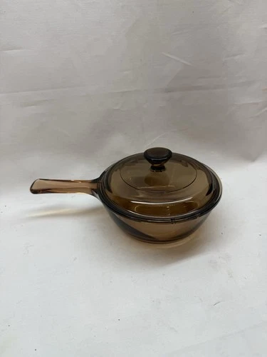 Vintage Vision Corning USA Ware Amber Brown 0.5 L Sauce Pan Pot Pyrex Lid P81C
