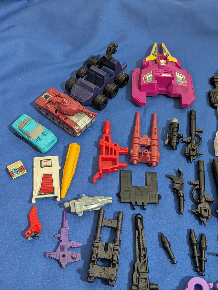 Vintage G1 Transformers Lot Weapons Guns Accessories Parts 1980's - Image 2 of 4