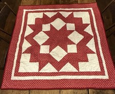 Quilt Toddler Size 40 1 2"x 411/2" see description