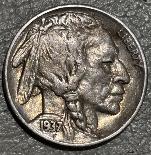 1937s Buffalo nickel, nice original XF condition Full Date full Horn, No issues