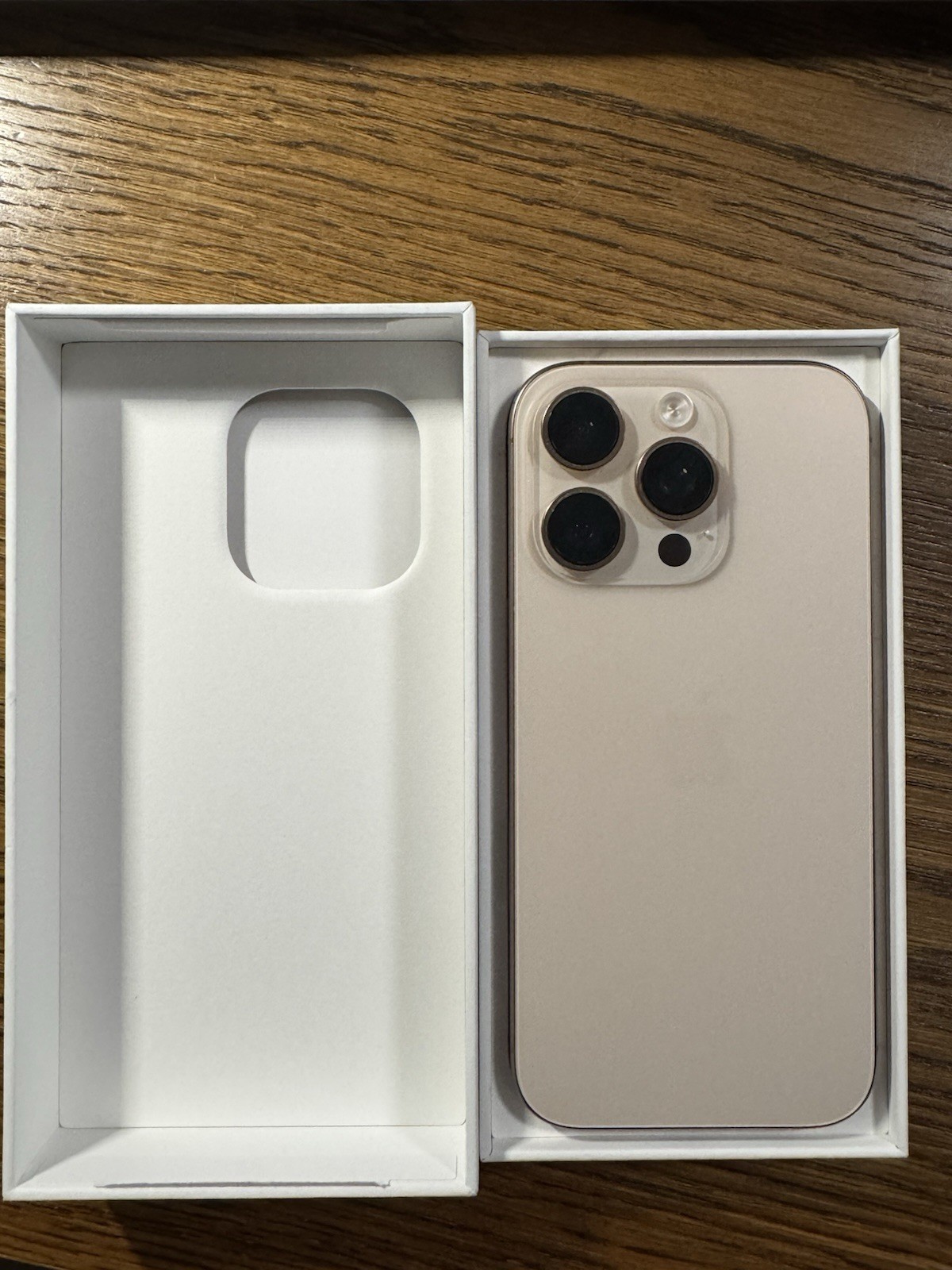 With AppleCare+ iPhone 16 Pro 128GB - Titanium Desert Sand