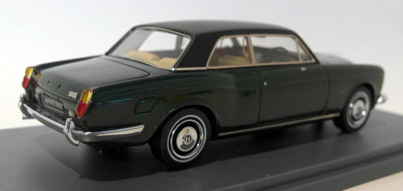 Neo 1/43 scale resin 23N17N Bentley Corniche metallic green FAULTY - Image 3 of 4
