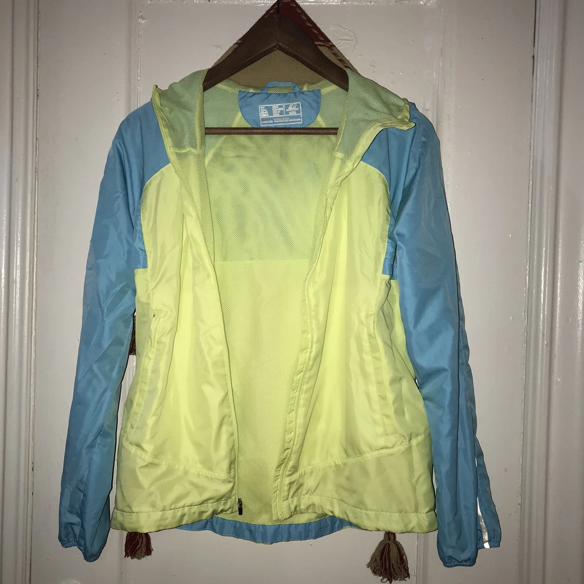New balance ultra 2025 light packable jacket