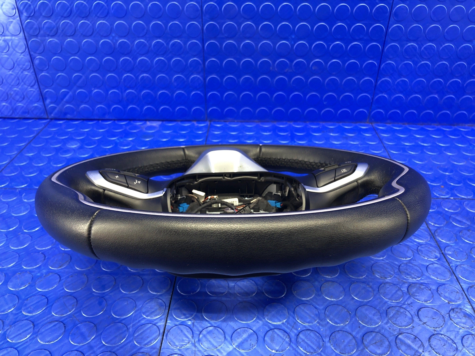2014-2020 BMW I8 OEM BLACK LEATHER STEERING WHEEL W/PADDLE SHIFTERS