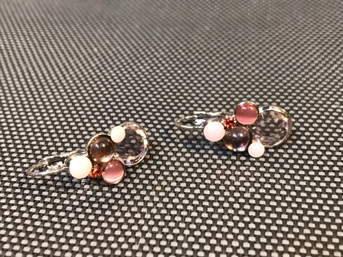 Paire De Boucles D'Oreilles Fantaisie Vintage - Pierres Blanches Et Roses - Occasion