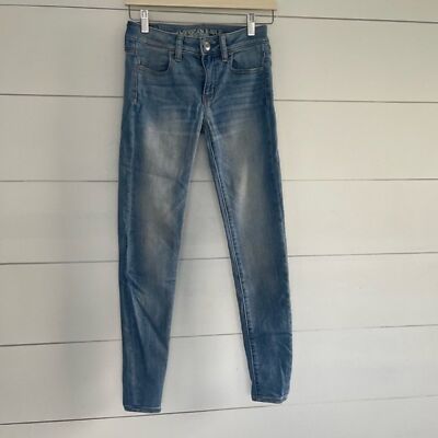 American Eagle Light Wash Skinny Jeggings Size 2 