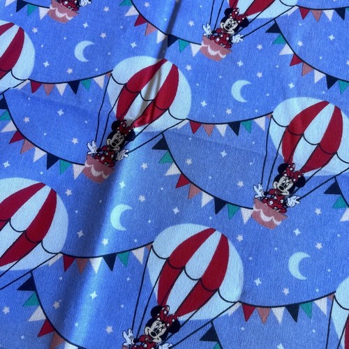 Minnie Mouse Novelty Quilting Fabric ~ Selling By FQ ~ 45cm W x 55cm L ~ BN - Picture 4 of 10