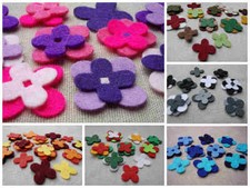 FELTRO x30 PICCOLI FIORI fustellati applique natalizie bambini artigianato fai da te spille VARIE