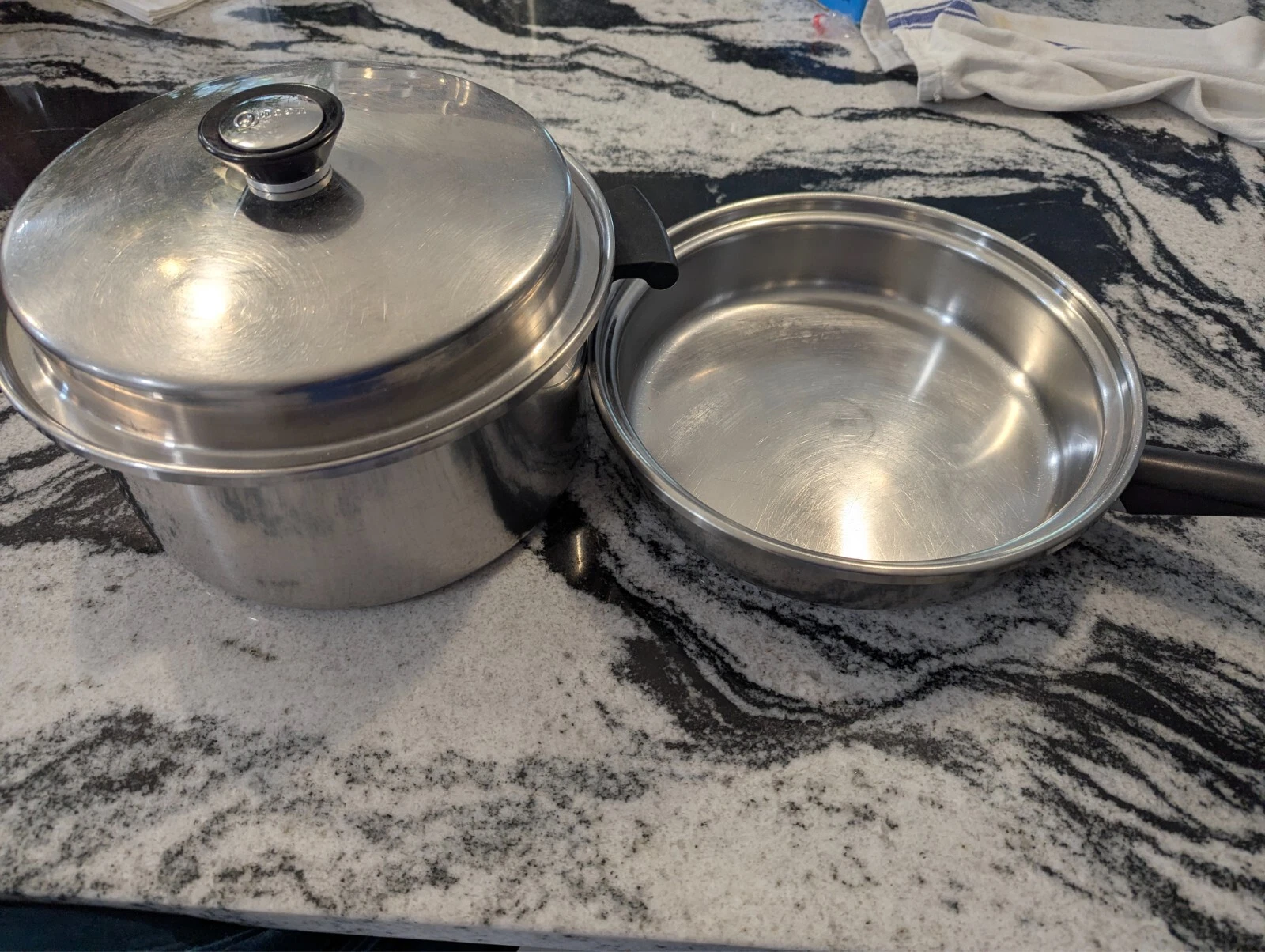 AMWAY QUEEN 5 Qt 18/8 Stainless Steel MultiPly Stockpot w/Lid & 10.5" Skillet