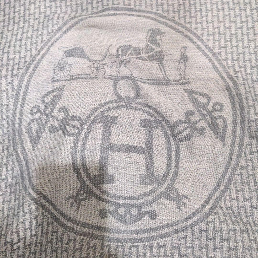 Hermes Gray Herringbone Pattern Cashmere Scarf Mo… - image 3