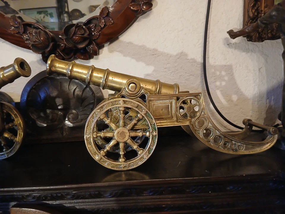 A PAIR Vintage Old Antique BRASS gun cannon army war canon heavy 17.5" 7kg each  - Image 3 of 4