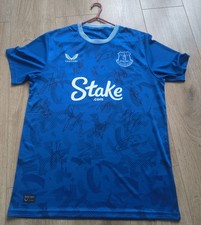 Team Signed Everton Shirt 