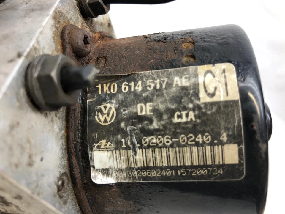 Volkswagen Jetta 2006-2007 conjunto de bomba de freno antibloqueo/módulo ESP 1K0614517AE Foto 3 de 4