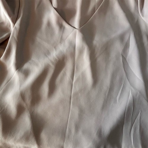 Babaton Damen Bluse rosa V-Ausschnitt Kurzarm Gr. S Freizeit Pullover - Bild 2 von 8