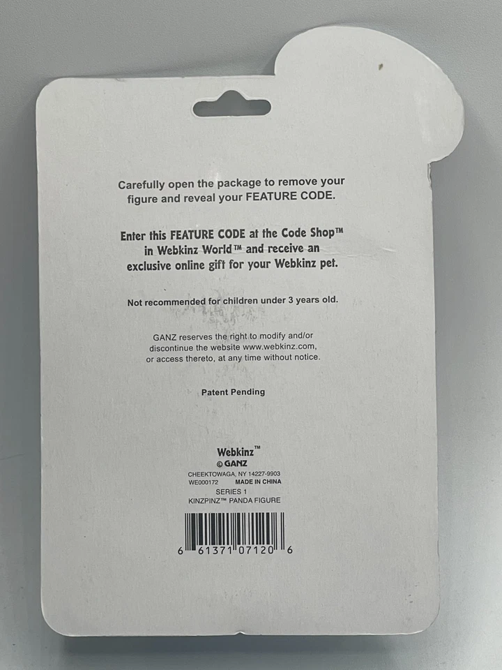 Figura de plástico Ganz Webkinz KinzPinz Panda con código - Nueva en paquete Foto 3 de 3