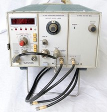 Tektronix TM503 with TR501 Tracking Generator + DC502 550 MHz Freqency Counter
