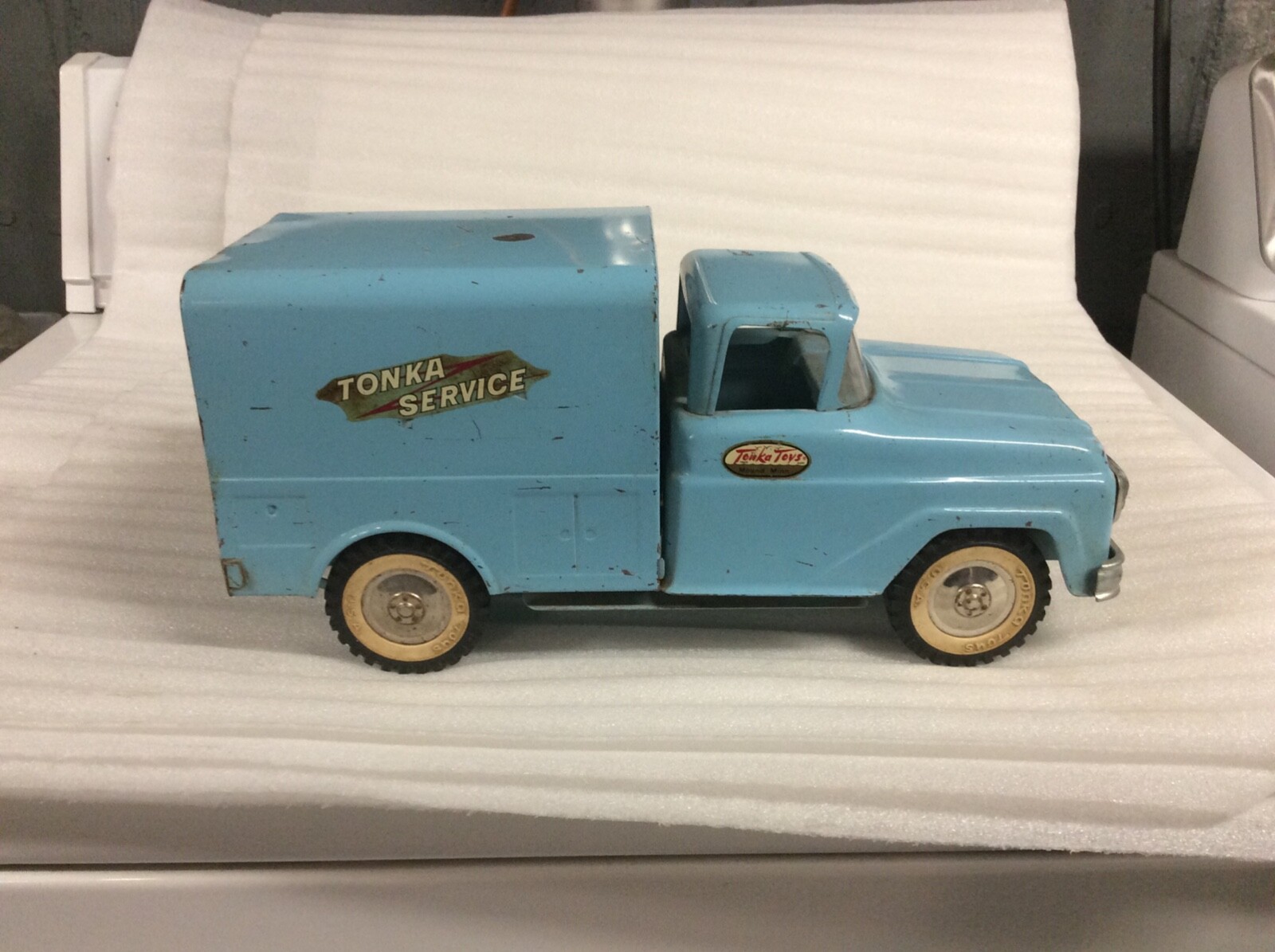 Vintage Tonka hard to find light blue service truck. eBay