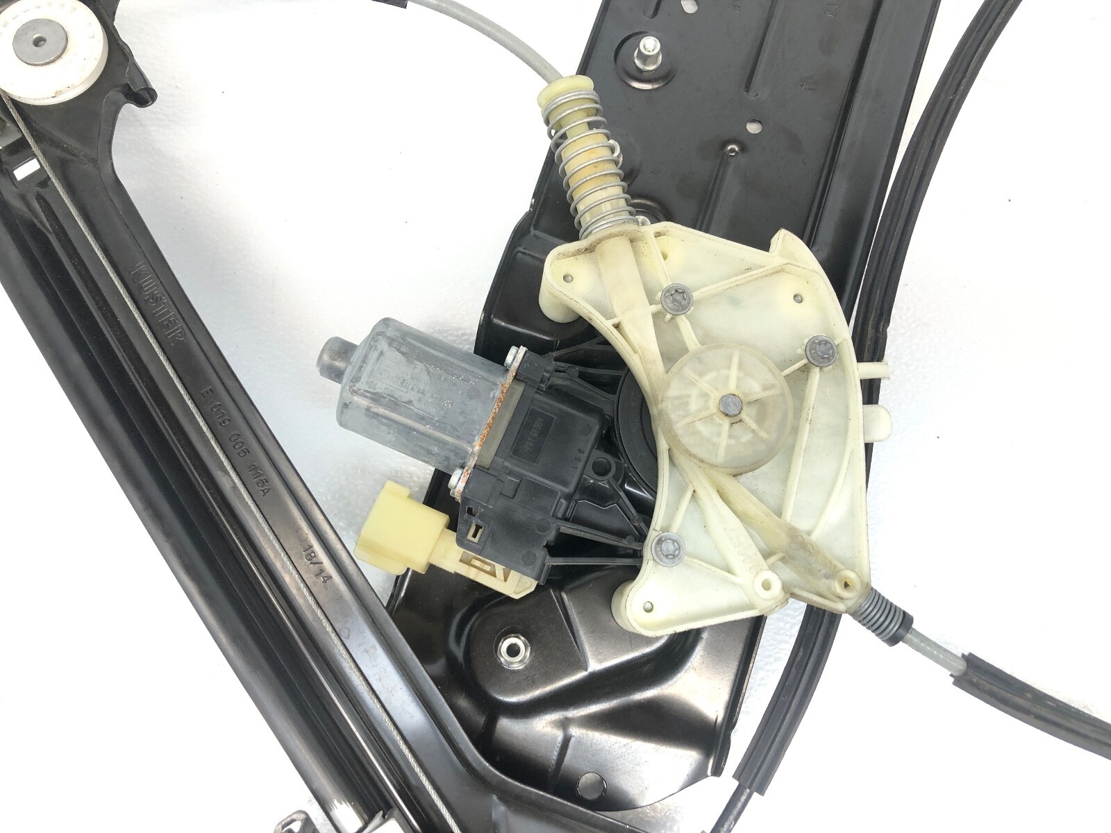2014-2021 MASERATI QUATTROPORTE RIGHT PASS REAR DOOR WINDOW REGULATOR MOTOR OEM.