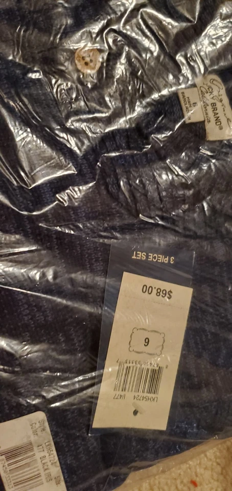 Lot of 2 new Lucky brand outfit set sweater pants jeans size 6 msrp over $120 - Image 4 of 4