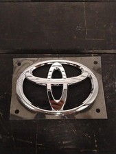 Oem Toyota Front Grille Chrome Emblem Badge Logo Corolla Yaris 2007-2013 Nos