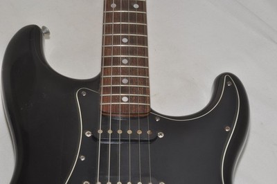 Fender Japan Squier ST72 Large Head Black Electric Guitar Ref No