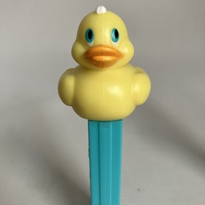 Rubber Ducky Duck Pez 2009 Easter Series Loose - Apple TV Silo Relic