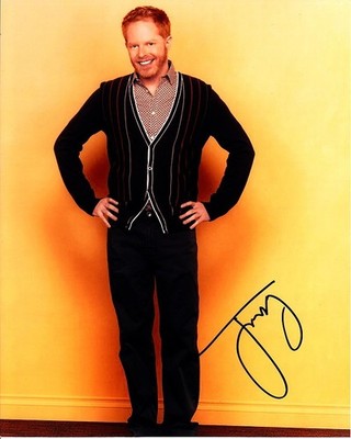 Jesse Tyler Ferguson   Modern Family   8x10 Photo Print