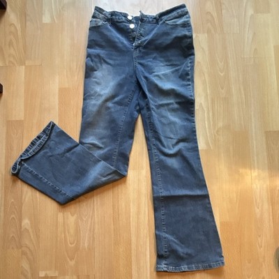 Jeans Damen Blau Größe L mit 4 Hosenknöpfen Gr. 40 Top Zustand