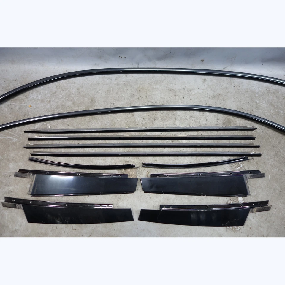 2006-2011 BMW E90 3-Series Sedan Gloss Black Shadowline Exterior Trim Set OEM — 第 3/4 张图片