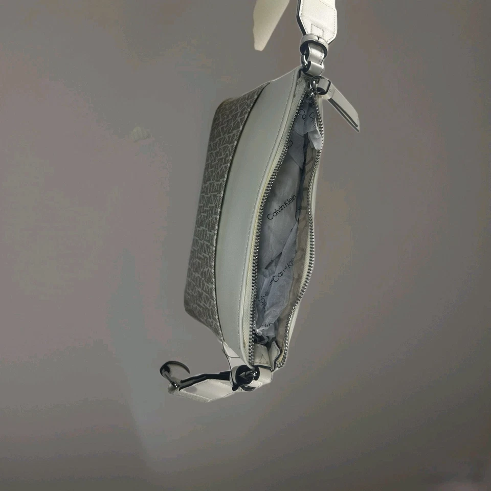 Calvin Klein Purse Style: H4AEJKM4 Color fgv khaki van/wht  - Image 4 of 4