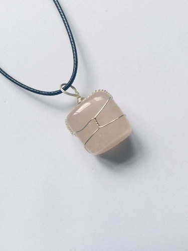 Wire Wrapped crystal necklace Gemstone Necklace Crystal Healing handmade gift - Picture 4 of 8