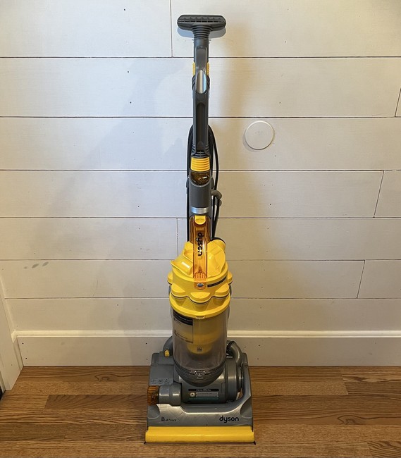 DC14 All Floors Upright Vacuum Cleaner - Image 1