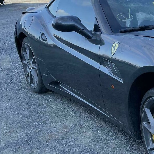 2010 FERRARI CALIFORNIA WHEEL 5 Y SPOKE MACHINED GRAY PAINTED POCKETS OEM