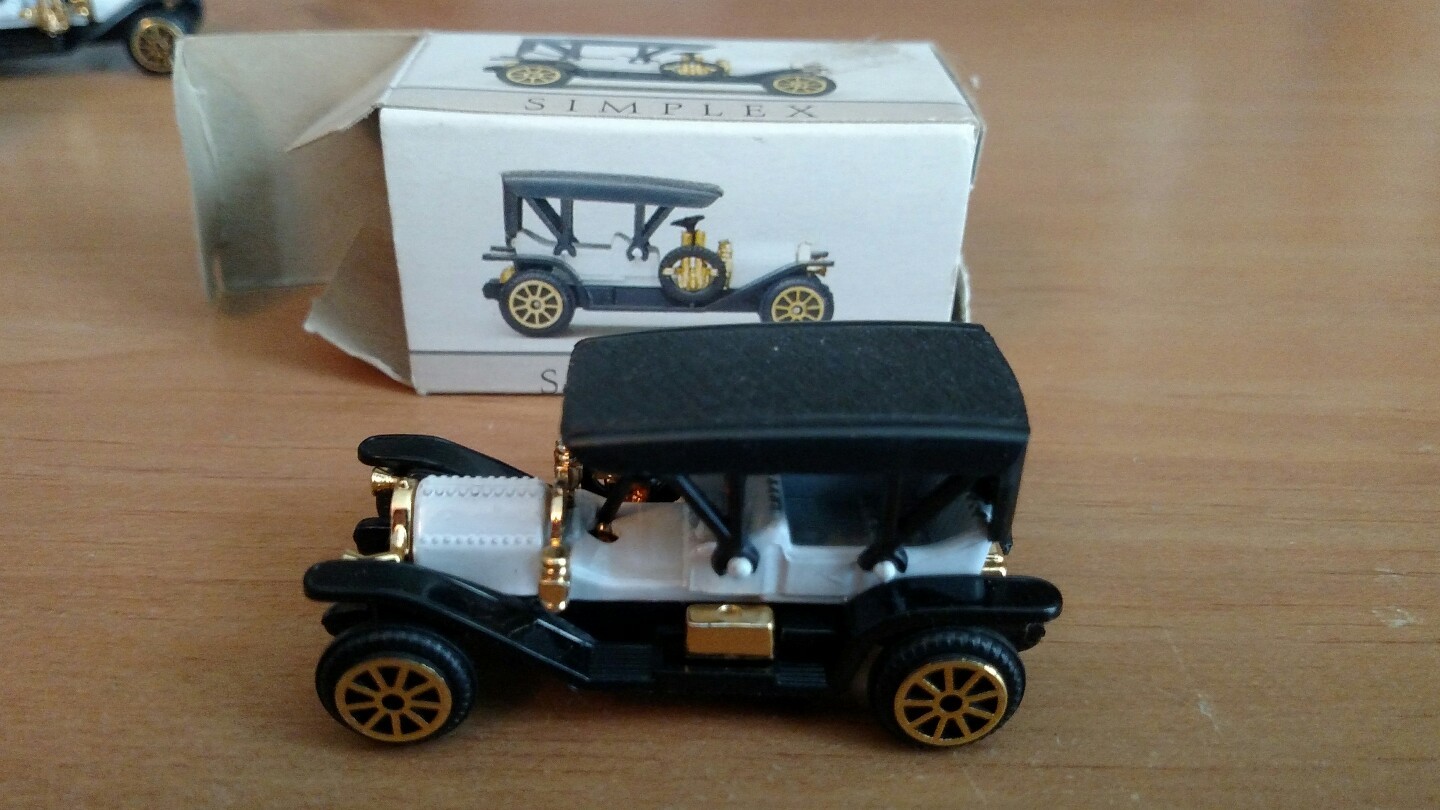 Foto 4 di 5