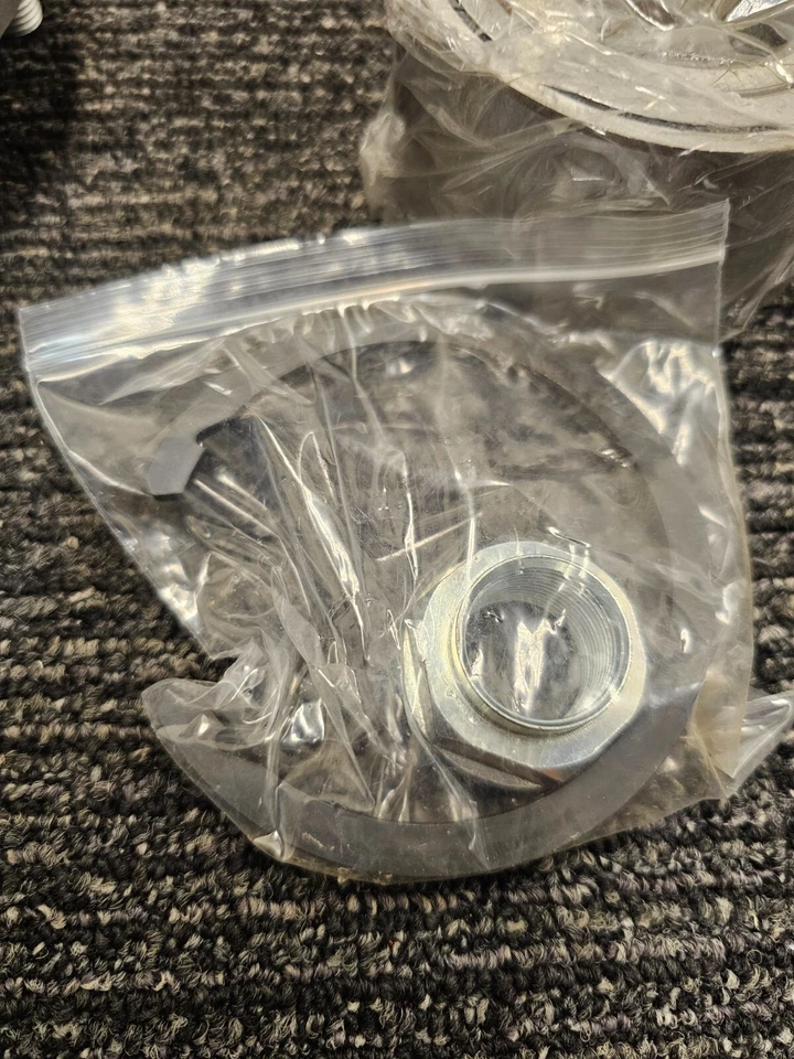 Reparación de buje de rueda estándar Carquest NT930545K para Toyota Highlander 2009 2,7 L L L4 Foto 2 de 4