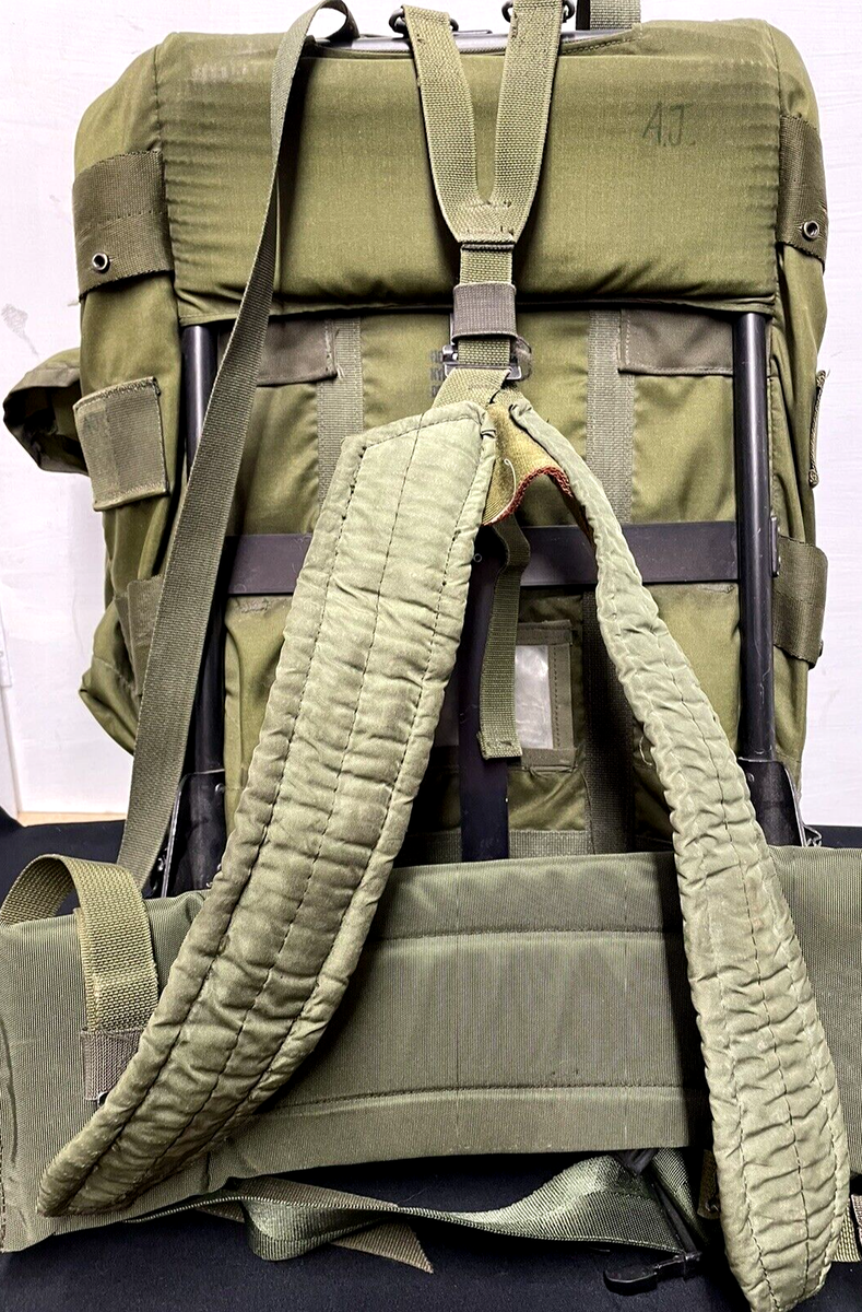 Vintage U.S. Military Metal Frame LC 1 Combat Field Pack Backpack
