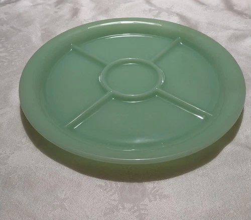 Vintage Fire King Jadeite 5 Part Divided Restaurant Ware Plate Anchor Hocking