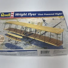 WRIGHT BROTHERS FLYER Revell airplane model 2004 First Powered Flight 1:39 scale