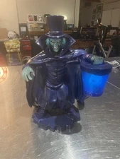 Disneyland Haunted Mansion Hatbox Ghost Sipper Cup Disney 2024 (Missing Cain)