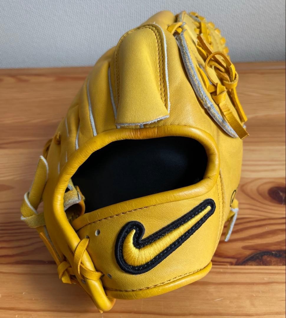 NIKE Baseball Glove Daisuke Matsuzaka Yellow