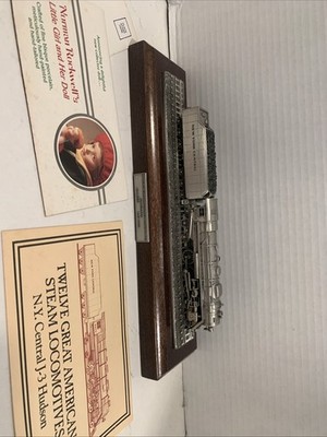 Danbury Mint NY Central J-3 Hudson Pewter Train Model Wood Base Locomotive