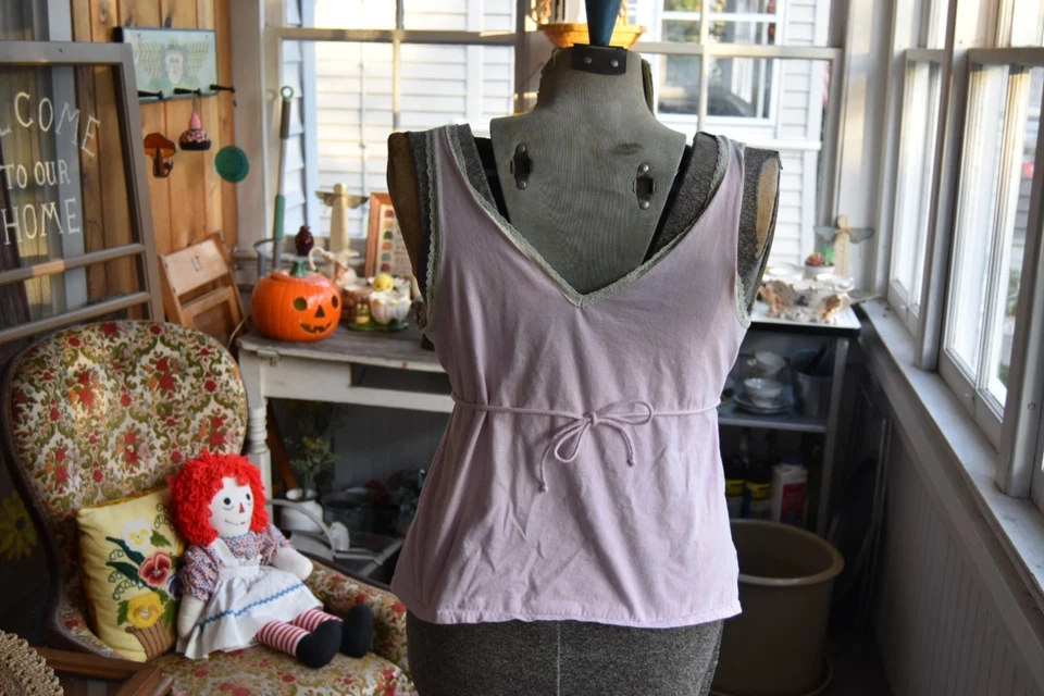 Cami de algodón rosa vintage años 80 "Personaje" beige encaje ribete lazo trasero talla mediana Foto 2 de 4