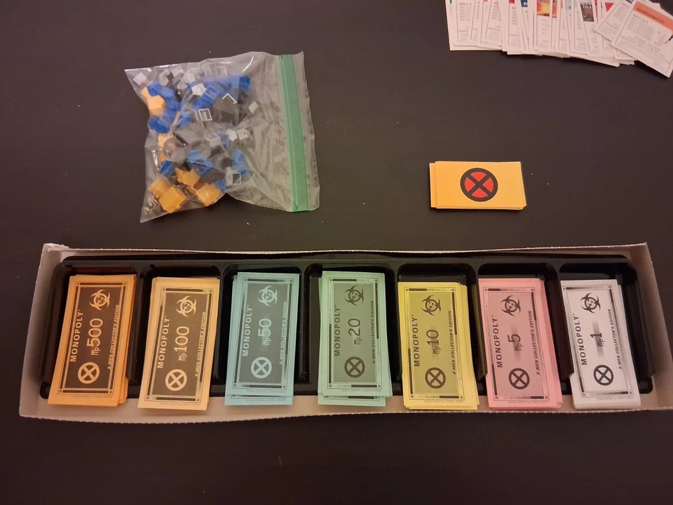 Monopoly X-Men Edición Coleccionista Juego de Mesa Hasbro Vintage 2000 Foto 3 de 4