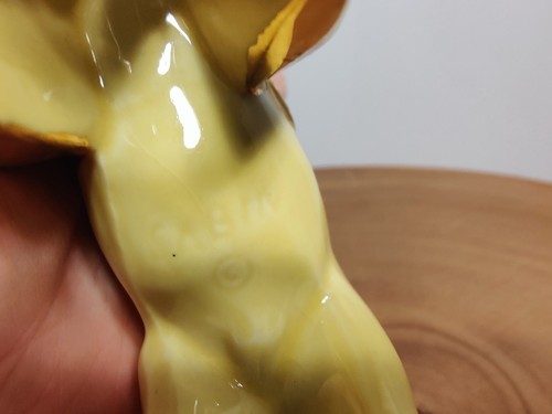 Statuina cavallo e sella in ceramica vintage Sabin bellissima bordo oro western - Foto 6 di 7