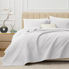 Quilt Set Full/Queen Size White 3 Piece,Lightweight Soft Coverlet Squares Patter